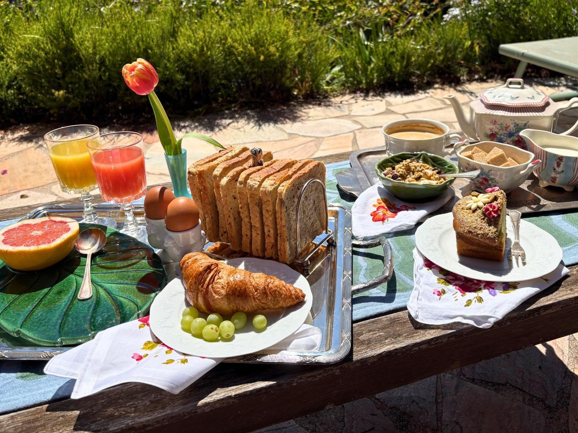 Santa Margarita Bed & Breakfast Saint-Raphael  Exterior photo