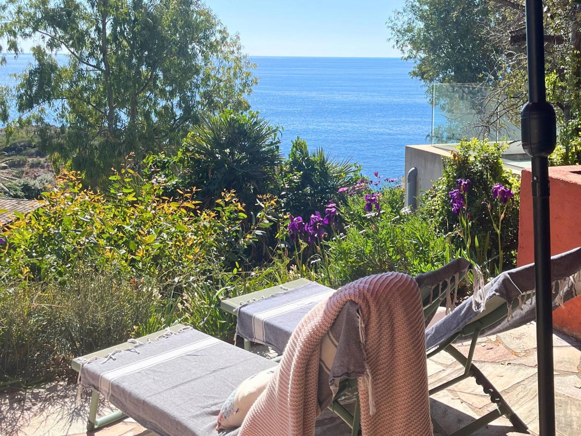 Santa Margarita Bed & Breakfast Saint-Raphael  Exterior photo