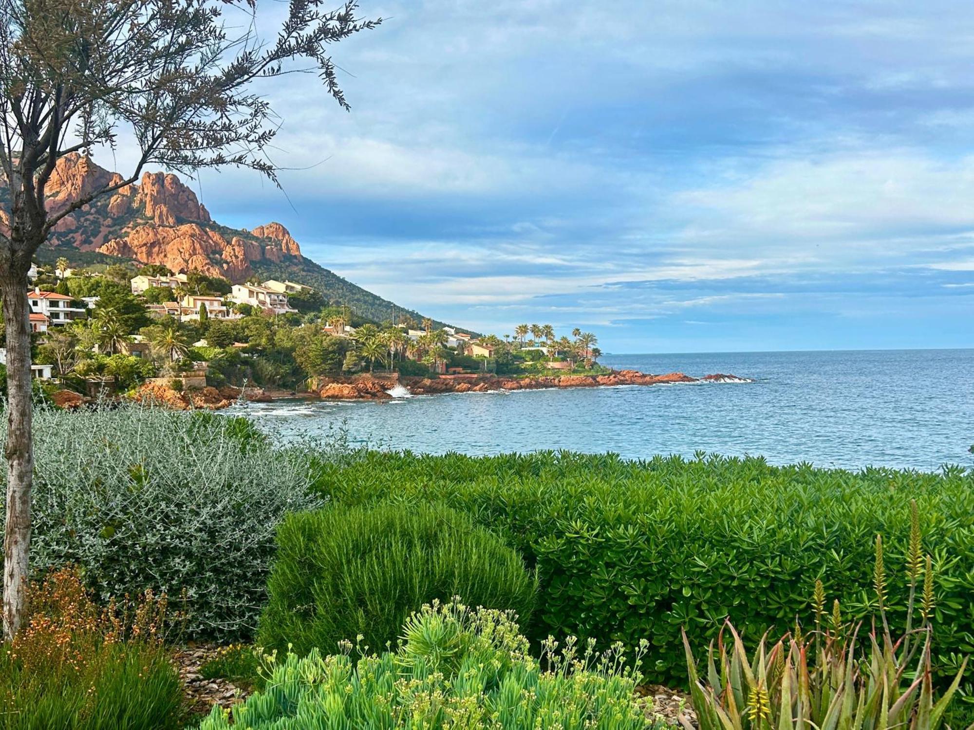 Santa Margarita Bed & Breakfast Saint-Raphael  Exterior photo